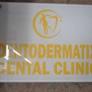 1664276558487199_Geetika_Clinic_1664342273.png