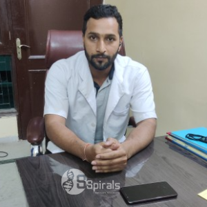 Dr. Shantanu Bhati