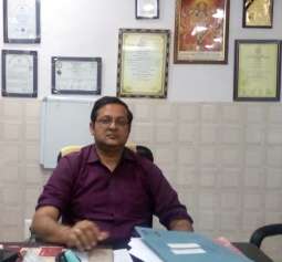 Dr. Rahul Poddar