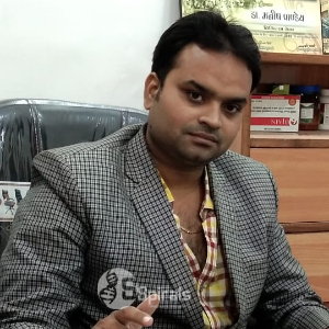 Dr. Manish Pandey