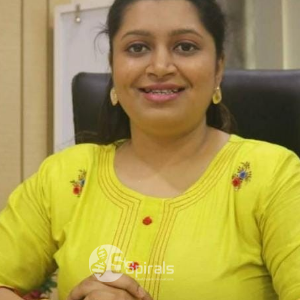 Dr. Himani Lakhani